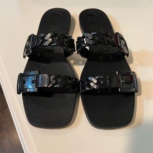 Gucci rubber slide sandals sz 8, black